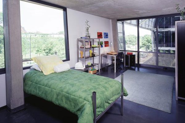 State_Street_Room_home